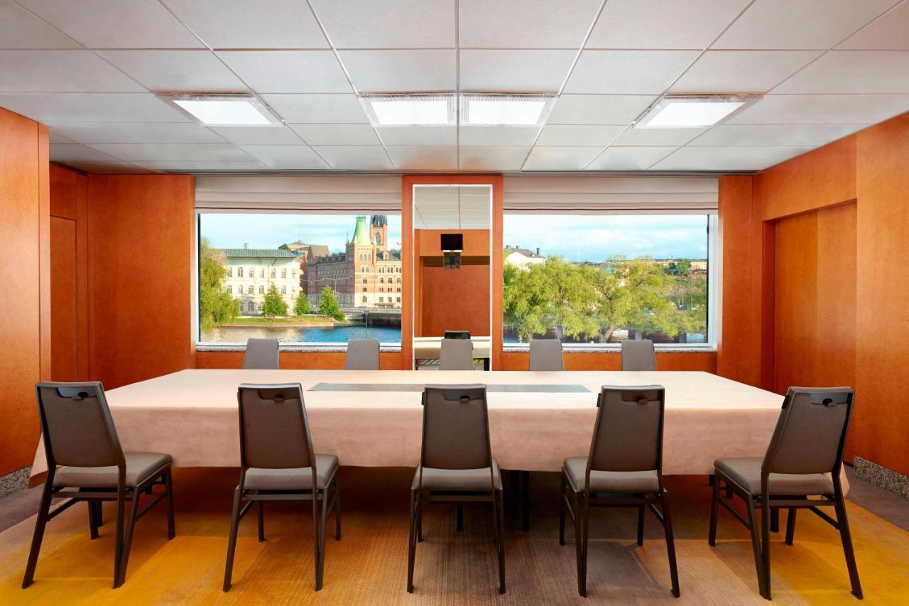 Sheraton 5* Stockholm