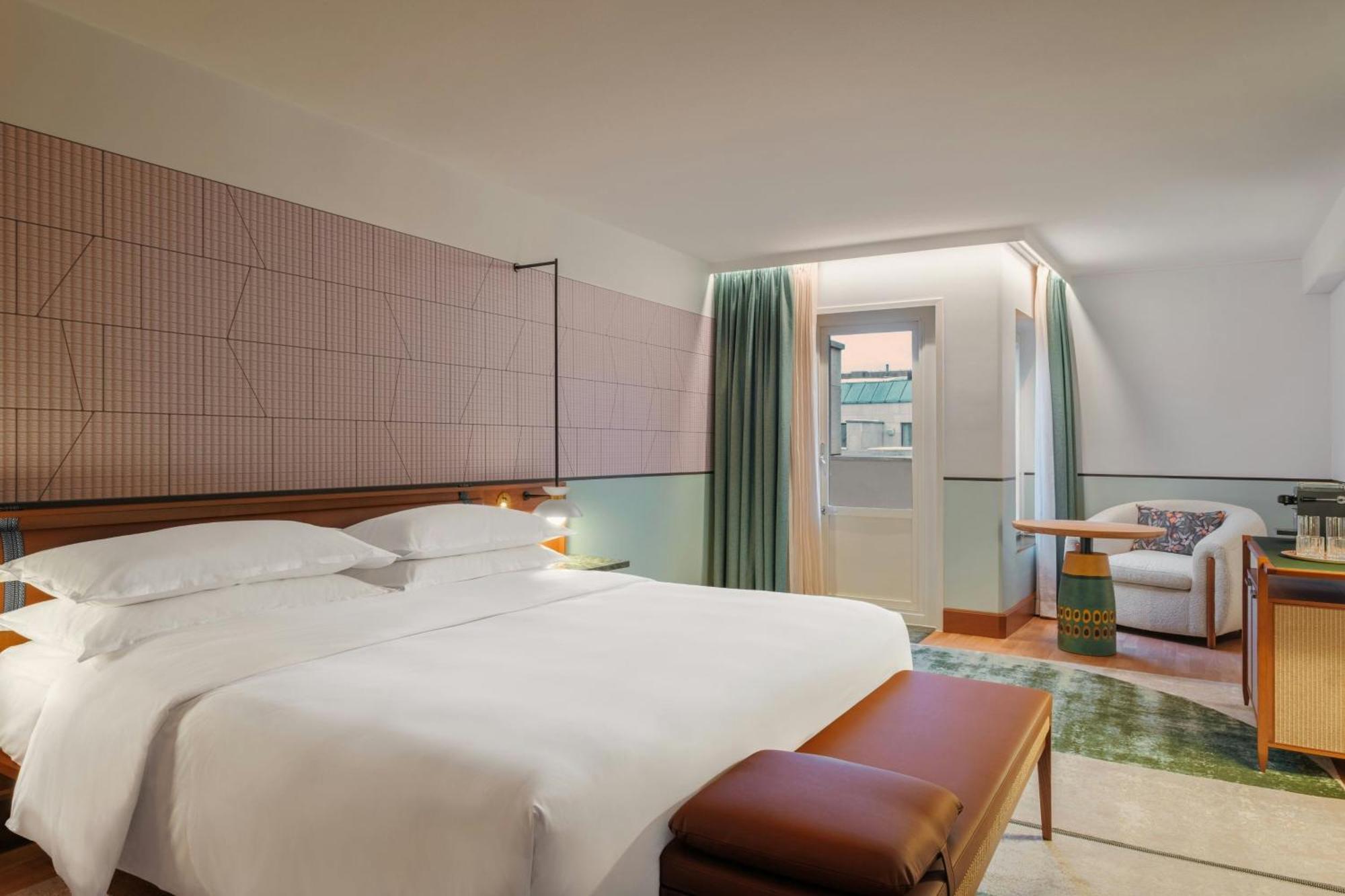Sheraton Hotel 5*